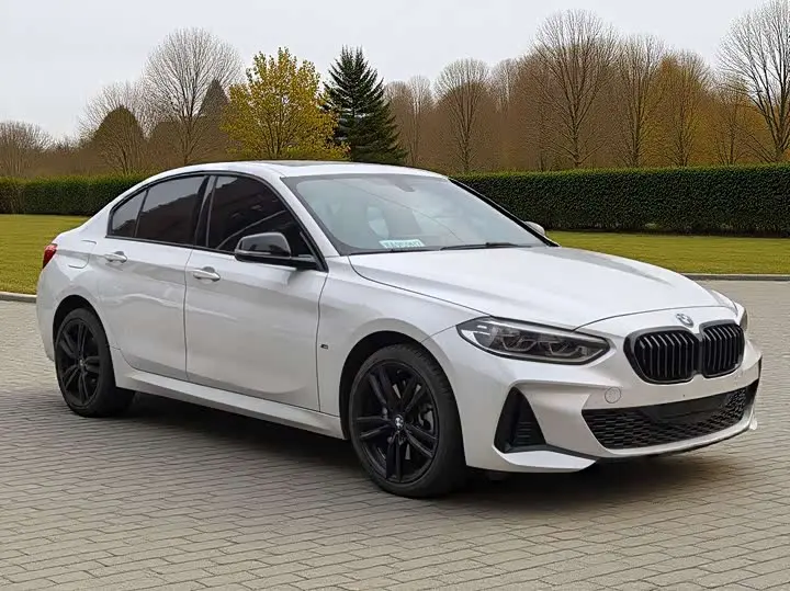 BMW 1 Series 2023 2023款 125i M运动曜夜版