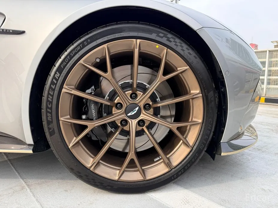 Aston Martin Vantage 2018 4.0 V8 Coupe