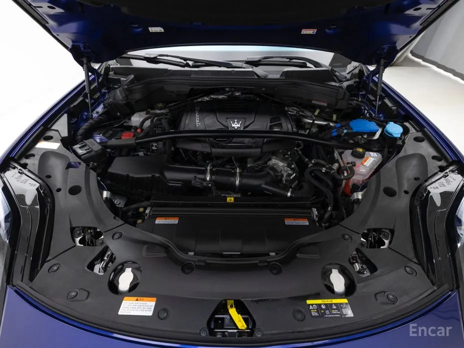 Maserati Grecale 2022 2.0 AWD Modena