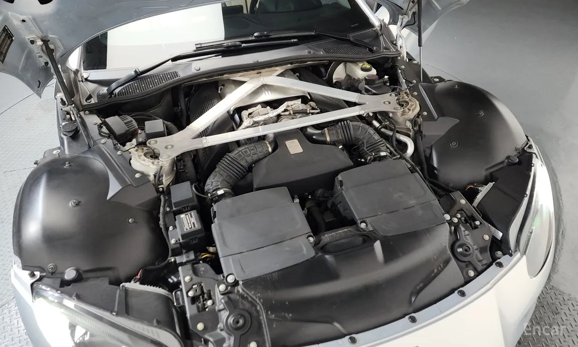 Aston Martin Vantage 2018 4.0 V8 Roadster