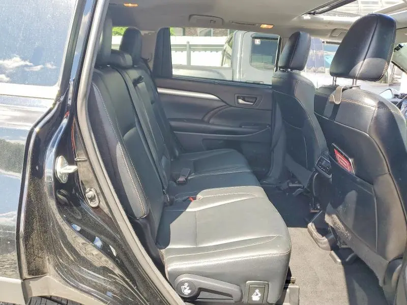 TOYOTA HIGHLANDER 2018 VIN 5TDJZRFH6JS548501