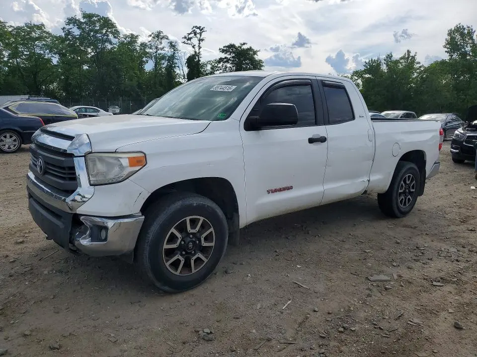 2015 TOYOTA TUNDRA