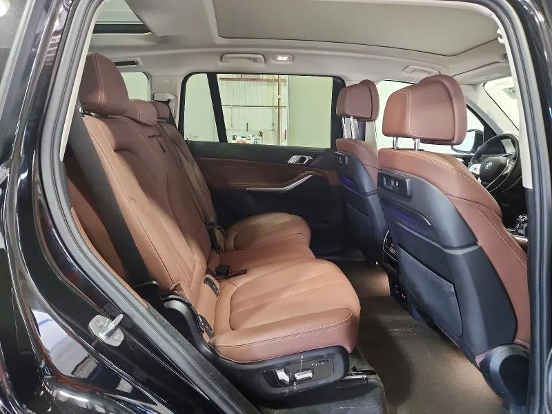 BMW X7 2022 VIN 5UXCW2C03N9M42789
