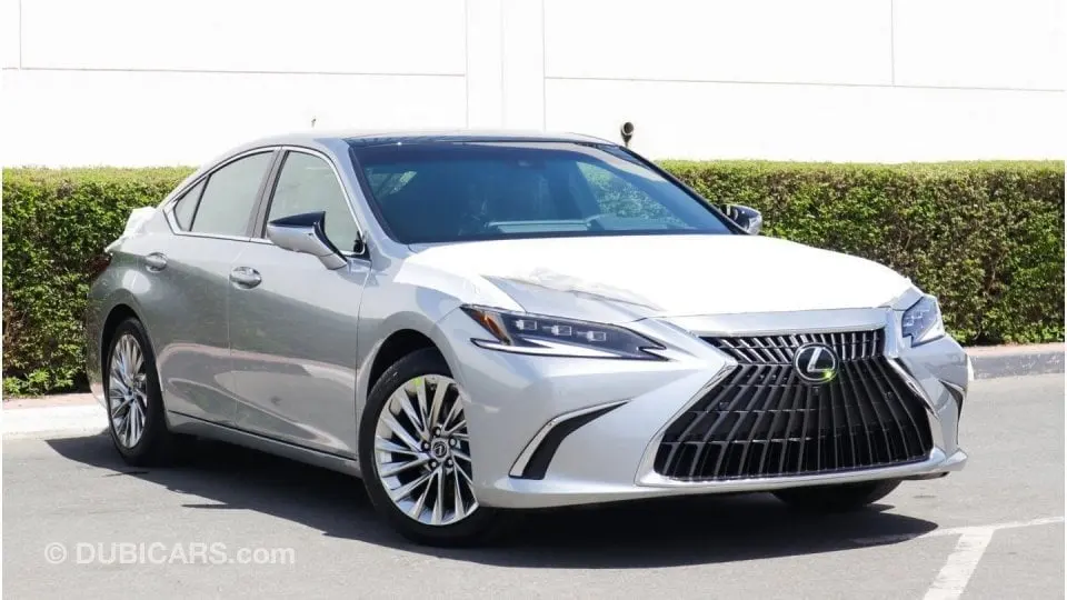 Lexus ES 2022