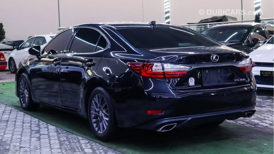 Lexus ES 2018