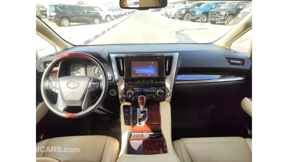 Toyota Alphard 2017