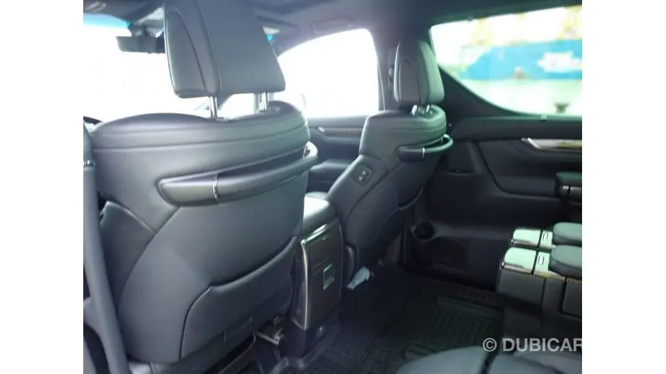 Toyota Alphard 2020