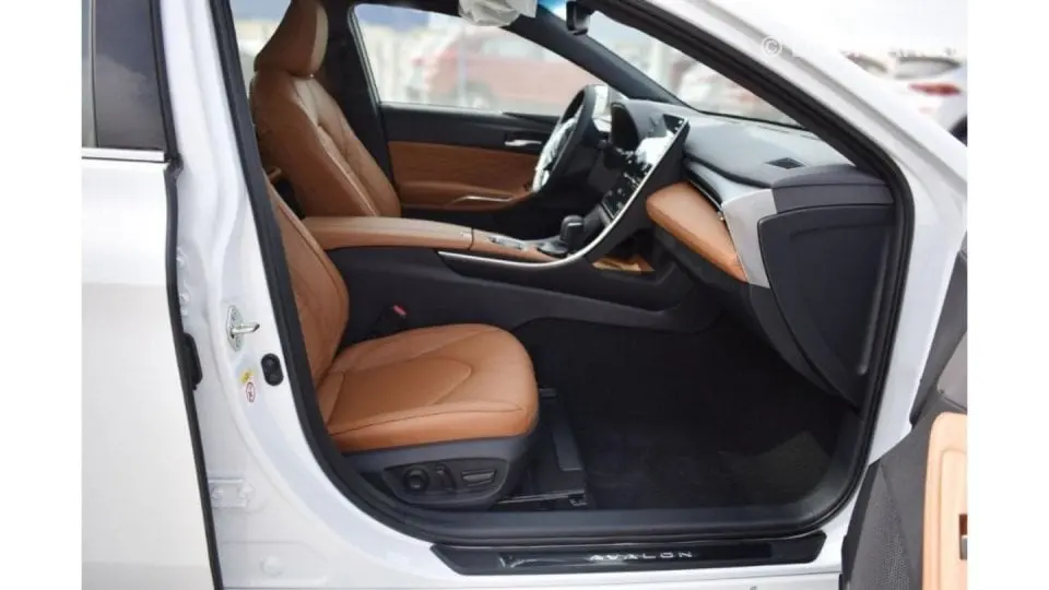 Toyota Avalon 2020