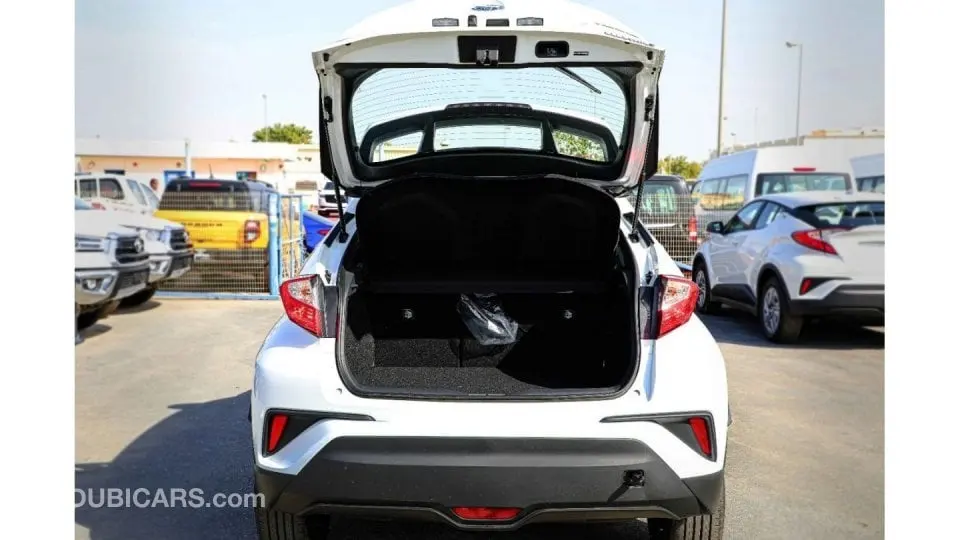 Toyota Izoa 2021