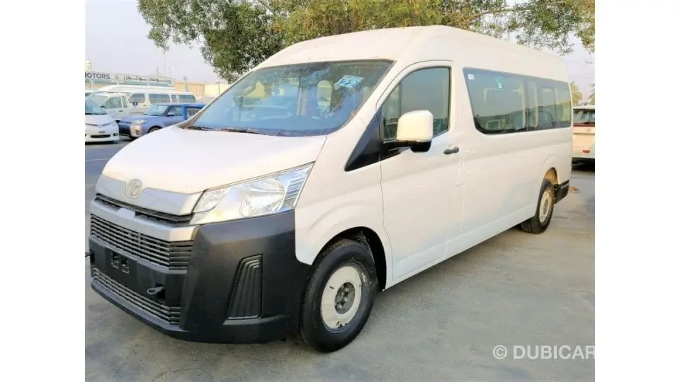 Toyota HiAce 2022