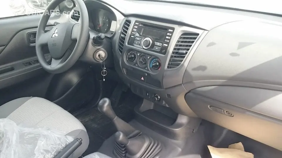 Mitsubishi L200 2021