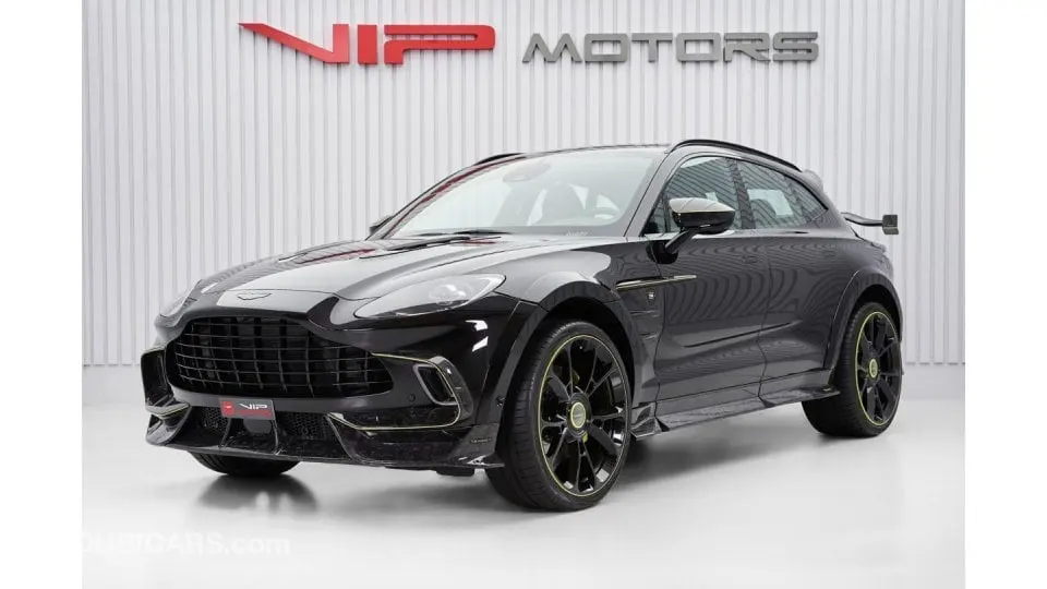 Aston Martin DBX 2022