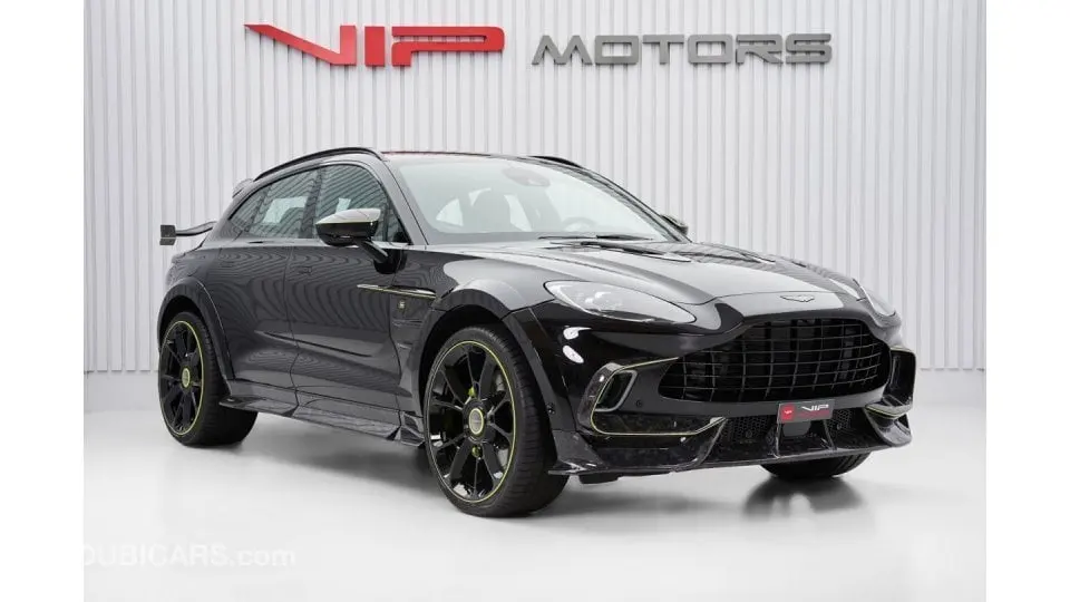 Aston Martin DBX 2022
