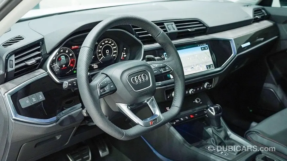 Audi RSQ3 2022