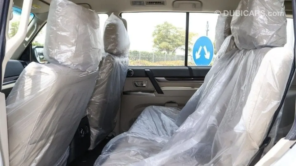 Mitsubishi Pajero 2020