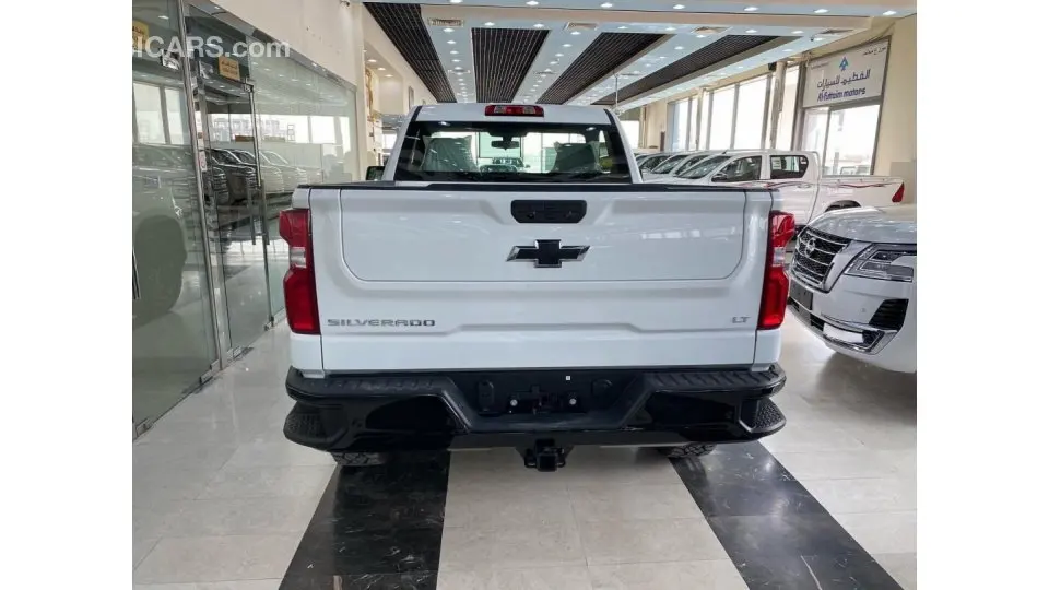 Chevrolet Silverado 2021