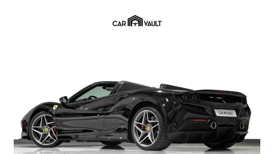 Ferrari F8 2021