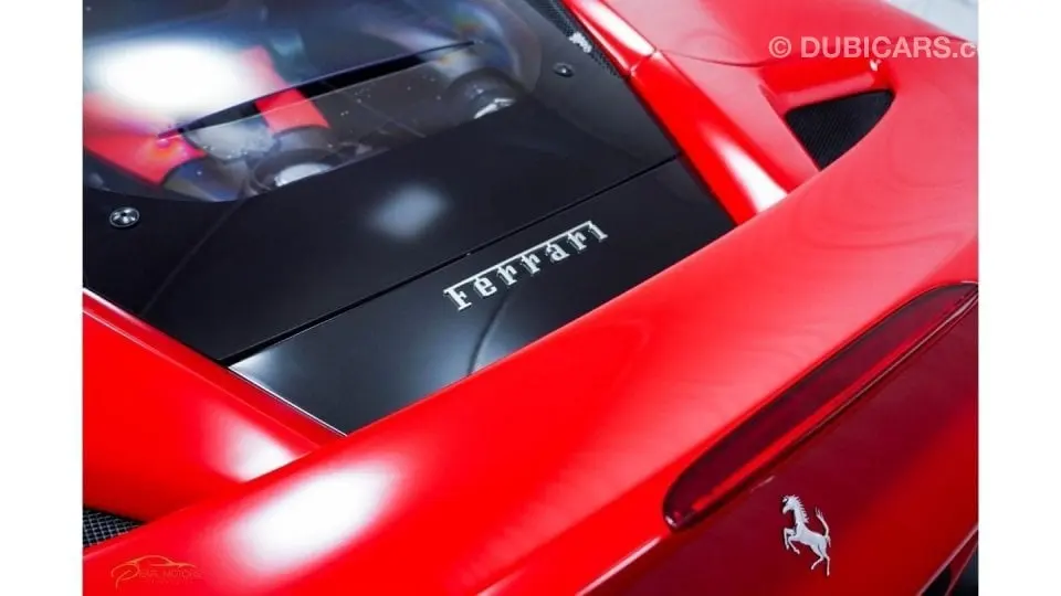 Ferrari F8 2021