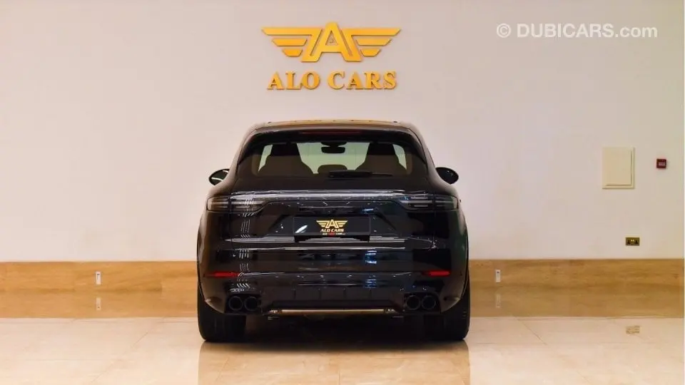 Porsche Cayenne 2021