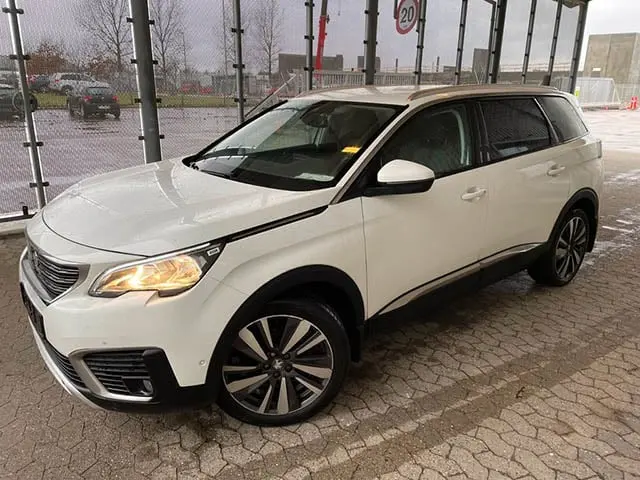 Peugeot 5008 2019