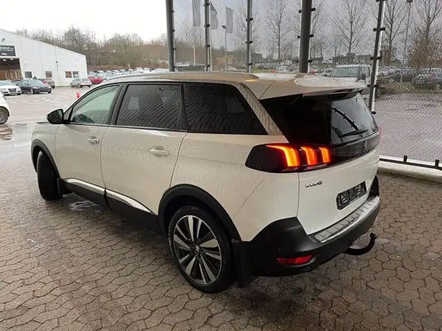 Peugeot 5008 2019