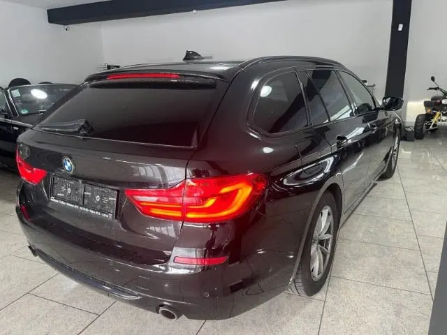 BMW 5 series 2019