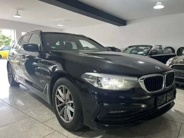 BMW 5 series 2019