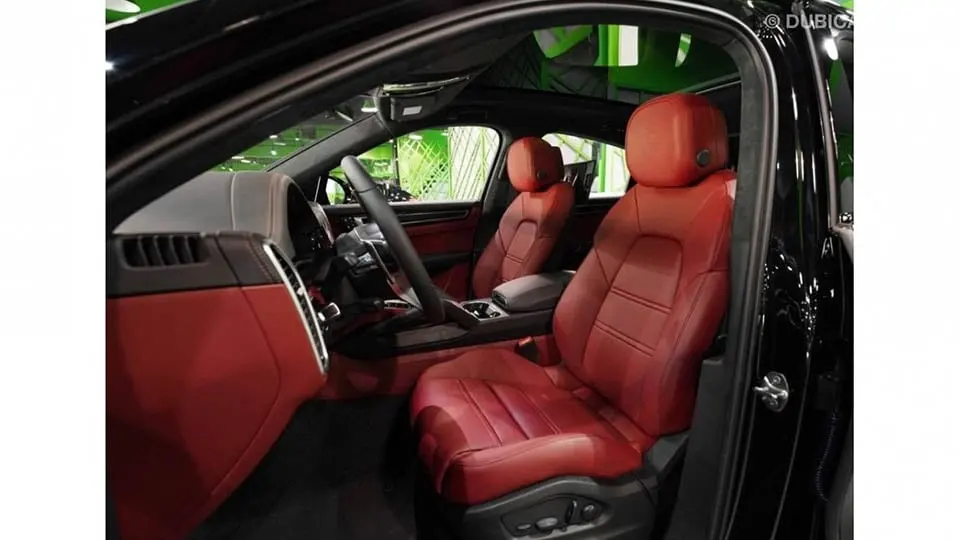 Porsche Cayenne 2023