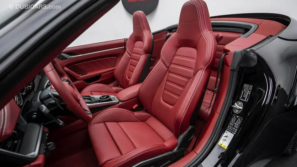 Porsche 911 2023