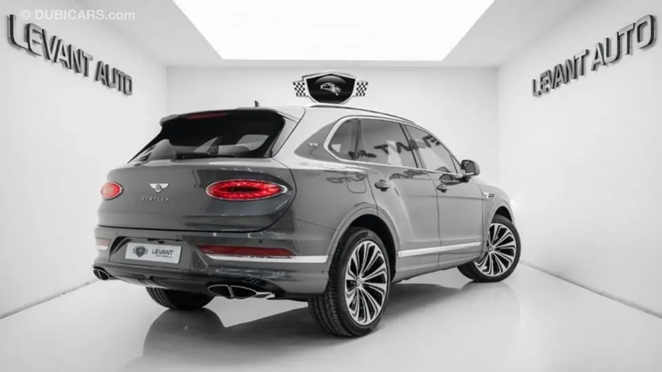 Bentley Bentayga 2021