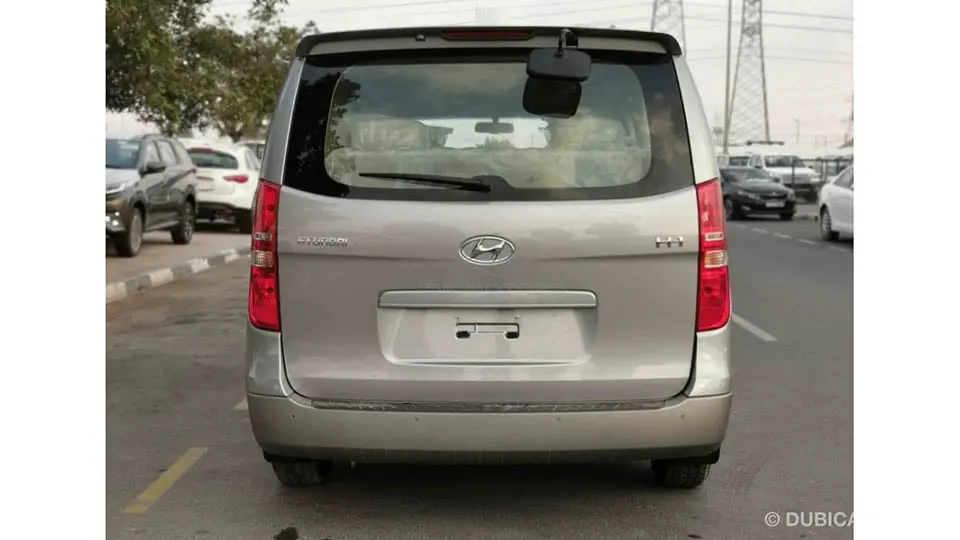 Hyundai H-1 2021