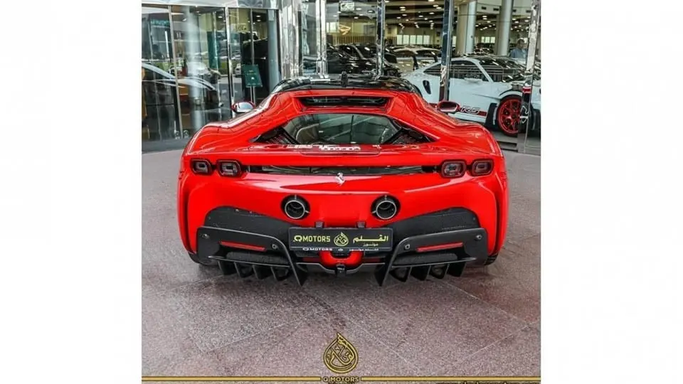 Ferrari SF90 Stradale 2023