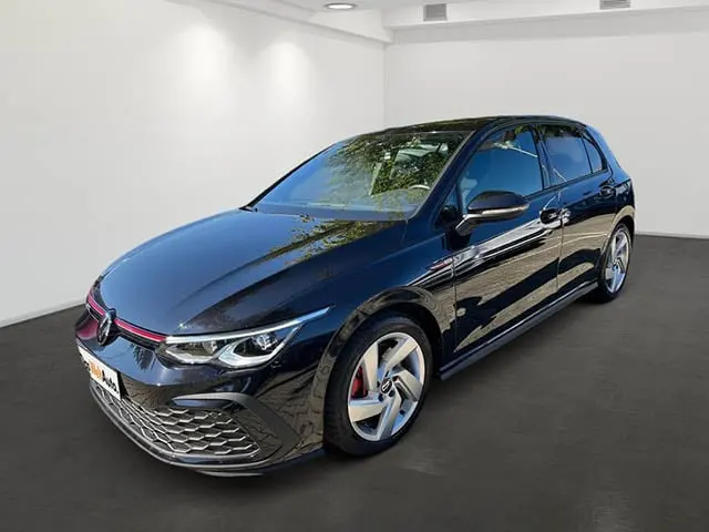 Volkswagen Golf 2021