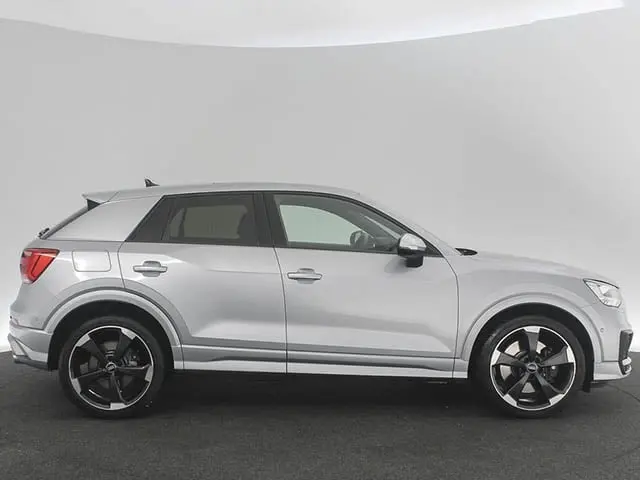 Audi SQ2 2020