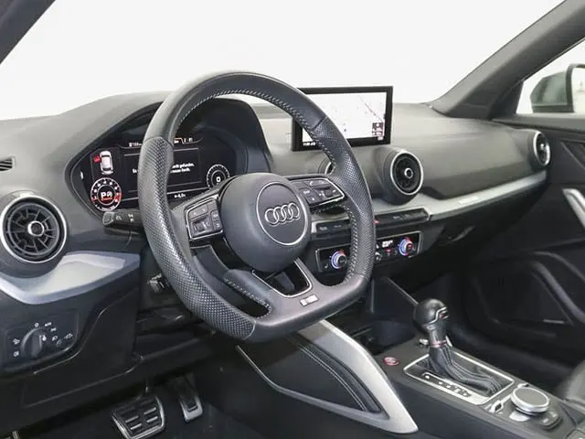 Audi SQ2 2020