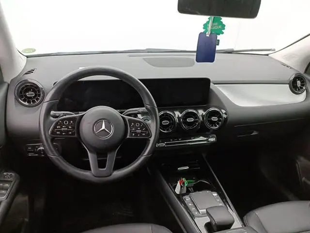 Mercedes-Benz GLA 2021