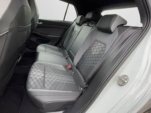 Volkswagen Golf 2021