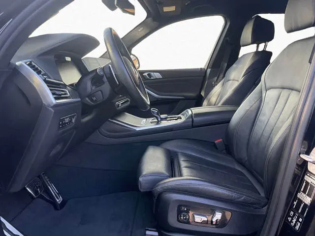 BMW X7 2021
