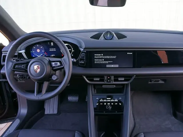 Porsche Macan 2024