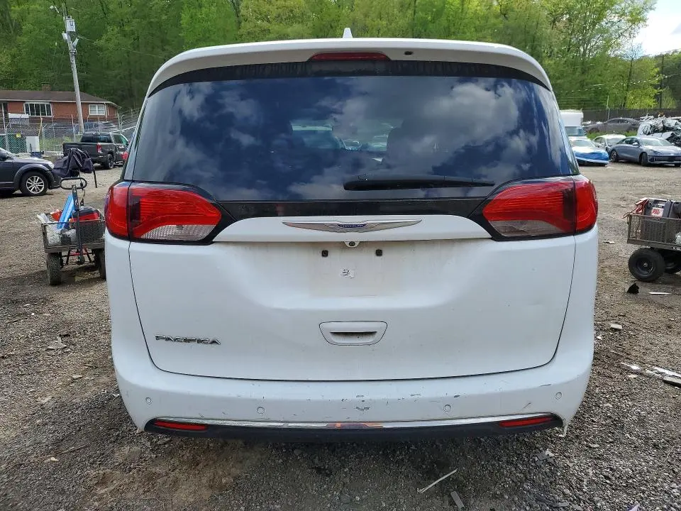 CHRYSLER PACIFICA 2019 VIN 2C4RC1BG8KR539943