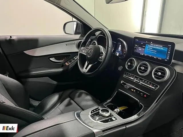 Mercedes-Benz C-Class 2021