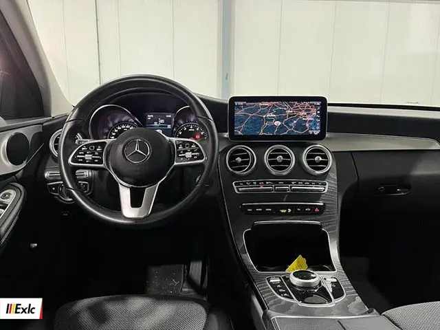 Mercedes-Benz C-Class 2021