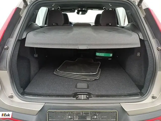 Volvo XC40 2021
