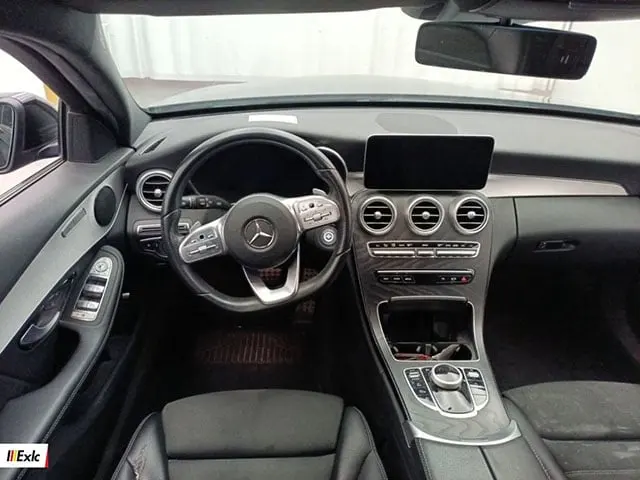 Mercedes-Benz C-Class 2021