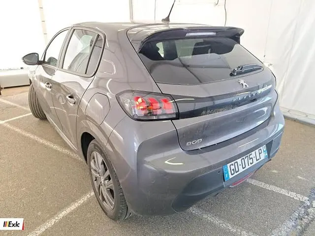 Peugeot 208 2021