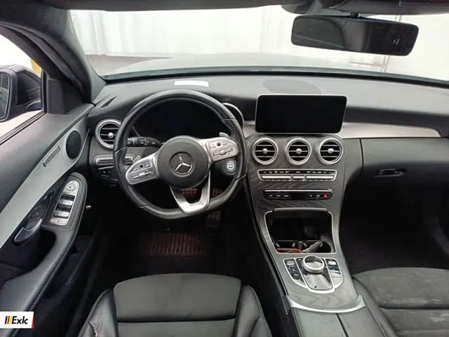 Mercedes-Benz C-Class 2021