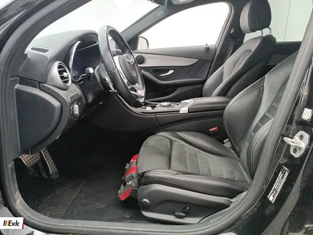 Mercedes-Benz C-Class 2021