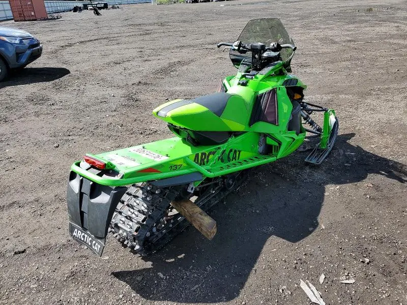 ARCTIC-CAT ZR 2016