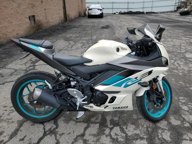 YAMAHA YZF600 2024