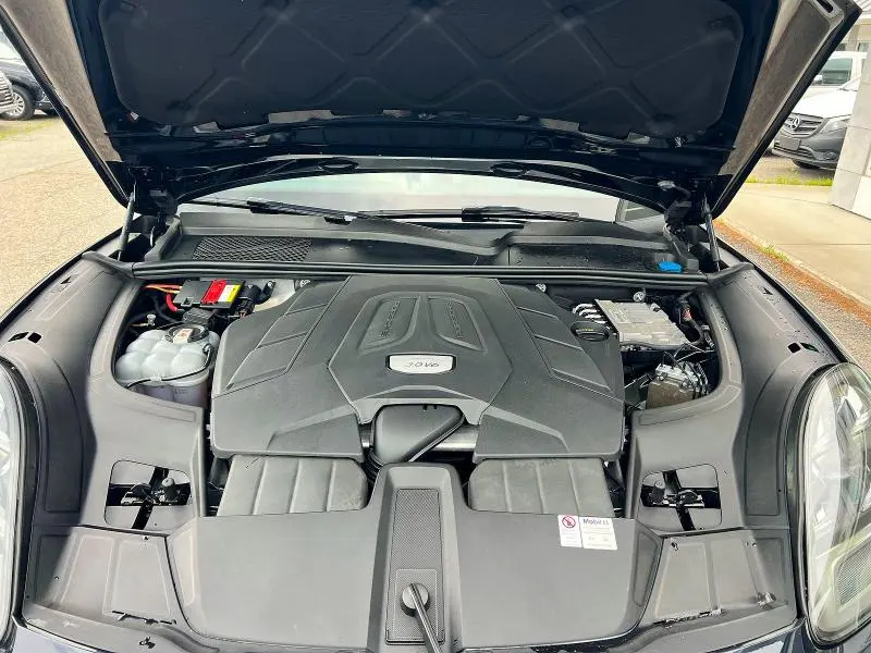 PORSCHE CAYENNE 2021 VIN WP1BA2AY1MDA42471